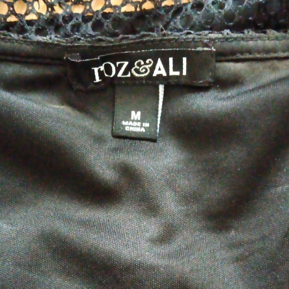 Netted top - Picture 3 of 4